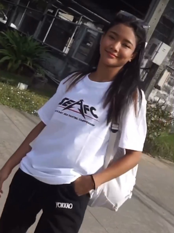 Them SEAFC merch 😎