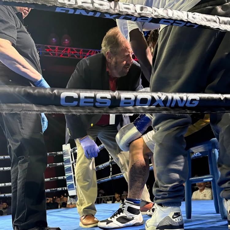 M2MMA Advisory Board Member Dr. Michael Schwartz checking on a fighter during the @cesboxing event this past weekend.