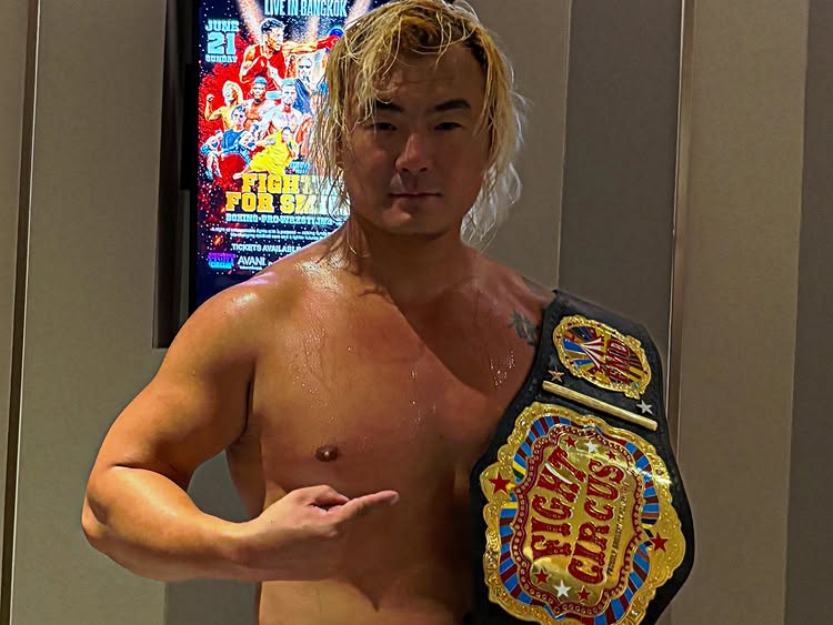 And new @fightcircus @fullmetaldojo champion