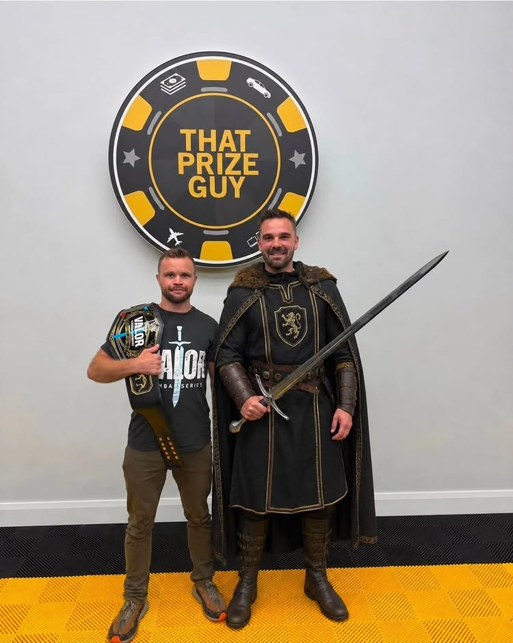Always great to call in to the top team at @thatprizeguy get a chat and show off our shiny new Valor sword! ⚔️😎