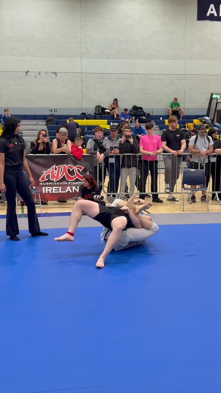 @warrenperrybjj with another win at @adccireland