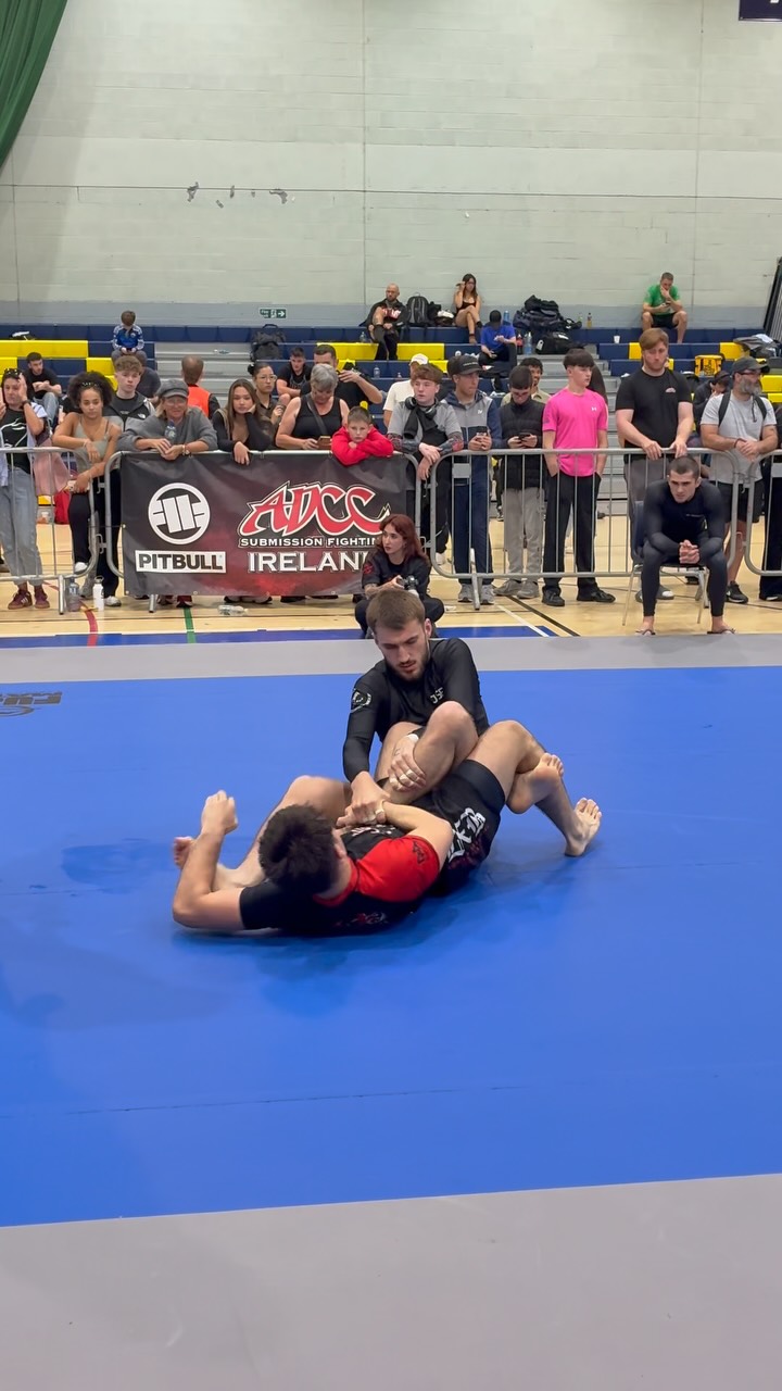 @gabrielbiro.bjj gets the win at @adccireland 💯