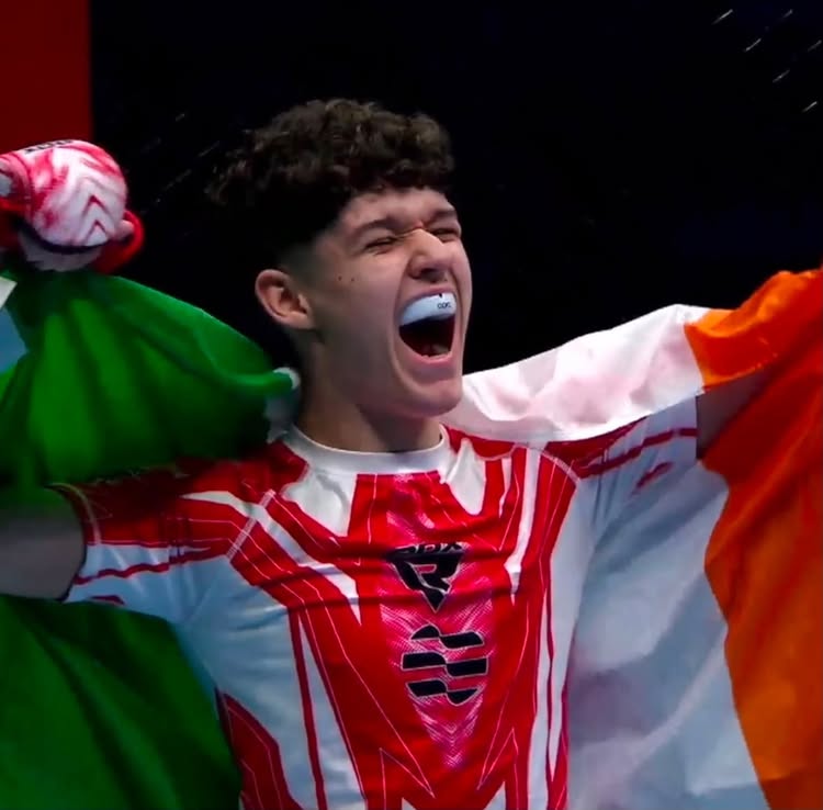 I competed in the @immafed World Championships earlier today for the first time winning my first fight by unanimous decision and losing out in my second and thi