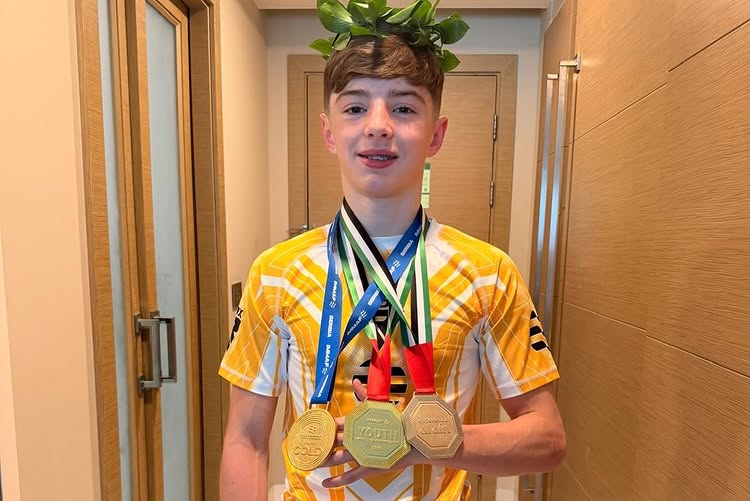 On Wednesday I competed in the @immafed youth world championships in Abu Dhabi UAE, I had six fights against 2 from Russia 🇷🇺, Spain 🇪🇸, South Africa 🇿🇦, Kazakh