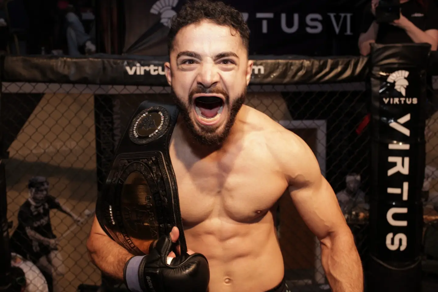 Ucha Nadirashvili defeats Ben Doherty Roe by TKO at 1:04 of round number one 🔥