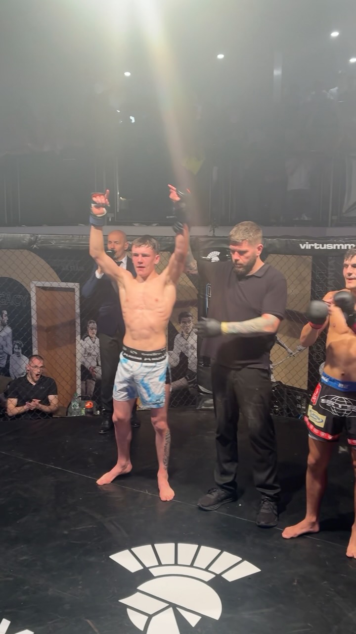 @aarondooher6 ( @sbg_strabane ) gets the UD win at @virtusmma 6 👊
