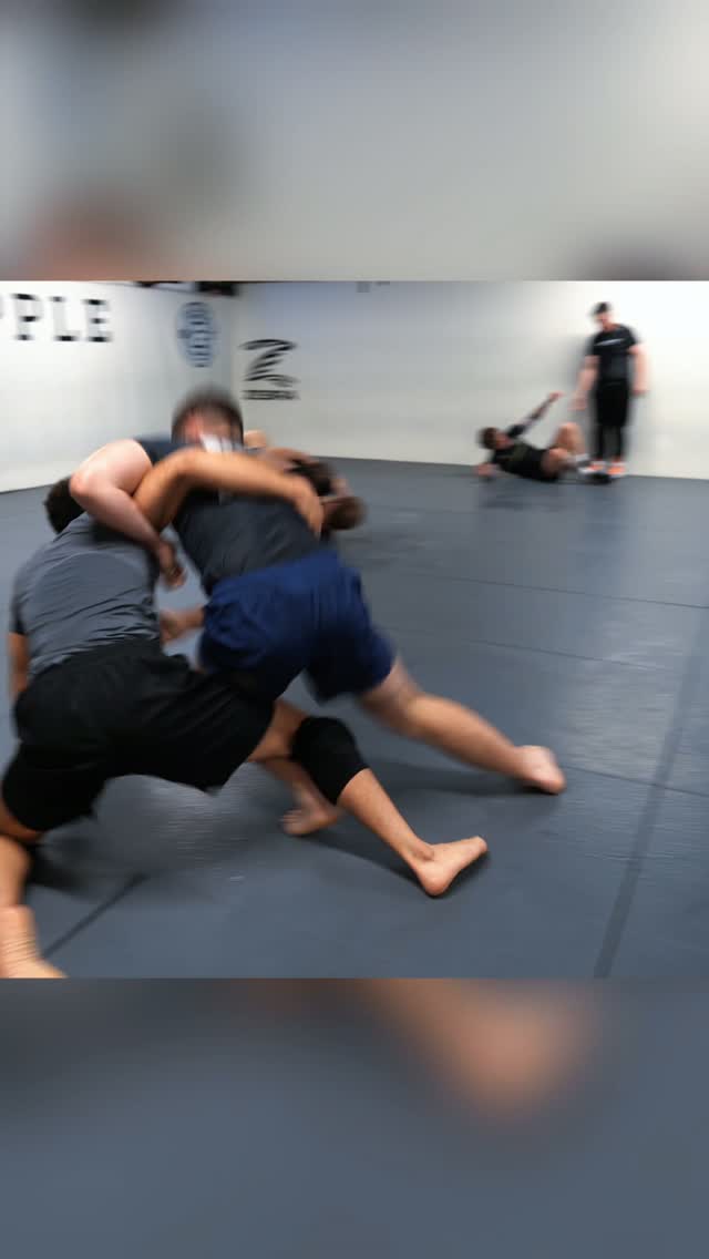 @jaymccourtneymma & @joeoleary27_ with the relentless action in training @eiregrapple with coach @kierandavern1 ahead of our first event 🔥