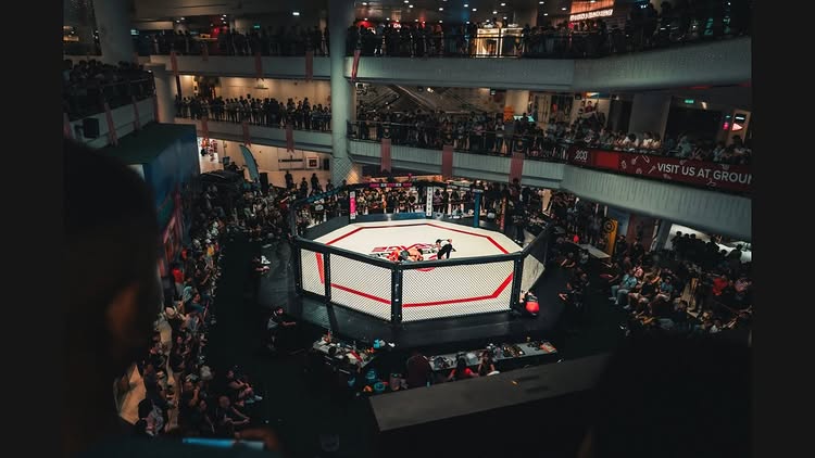 Why isnt the cage on fire when your called @firecagexr ☹️