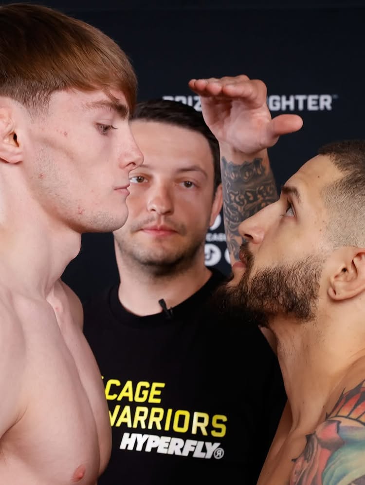 @alexkeoghmma makes weight for @cagewarriors 210 and he kicks off the show
