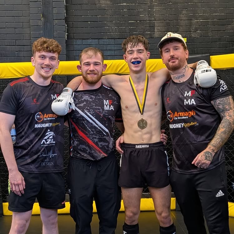 Shane Martin @mfmakeady gets the job done in the second round via Tko 🥇