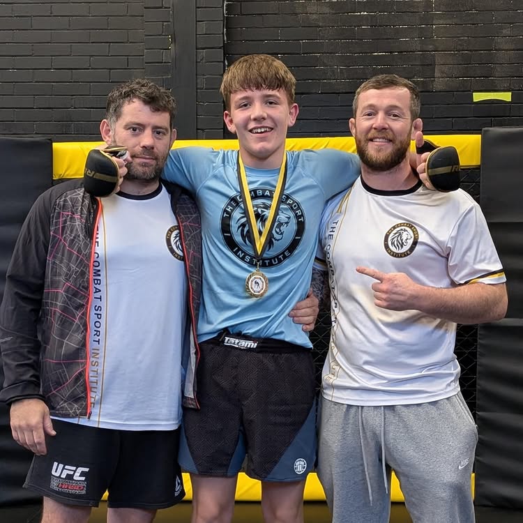 Jackson Lorimer @thecombatsportsinstitute26 gets the decision win 🥇